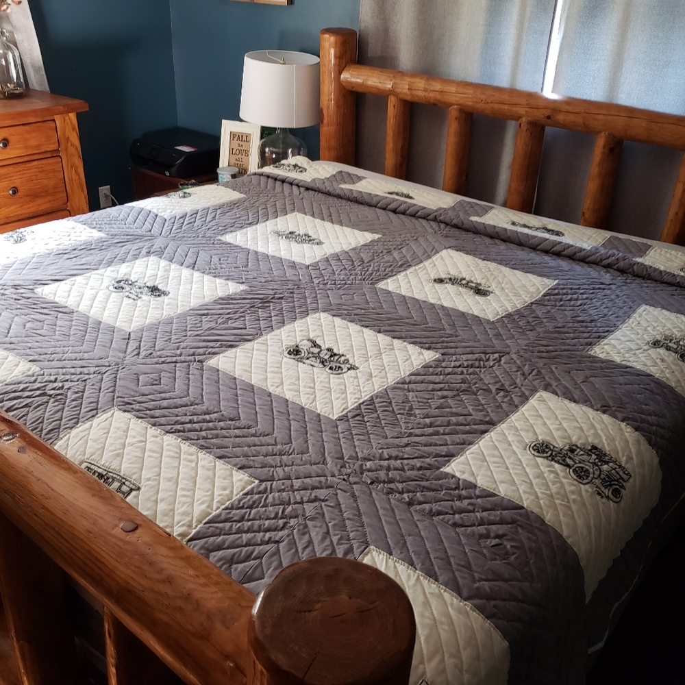 King Queen Quilt Embroidered Antique Cars Grey White Hand Stitched Needlepoint
